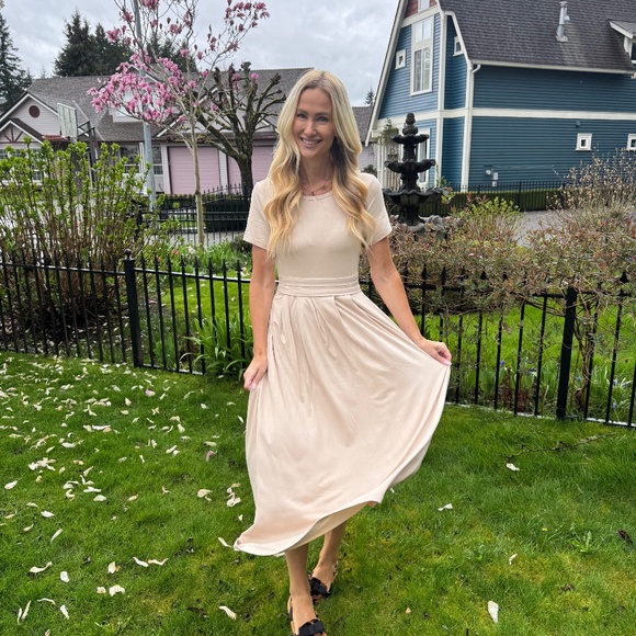 Tee shirt dress - Picture 1 of 3